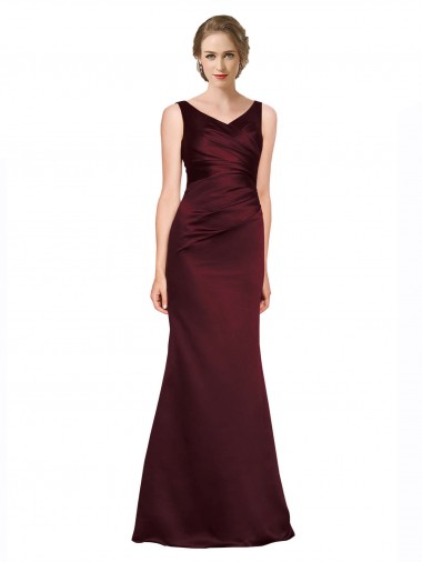 Inexpensive Figure Shaping Satin Prom Dress with Structured Pleats UK